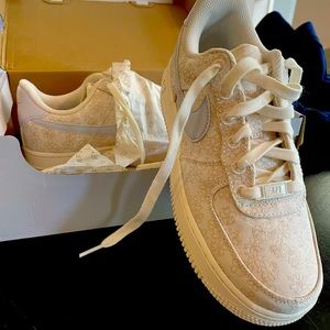 !Nike Air Force 1 brand new size 7